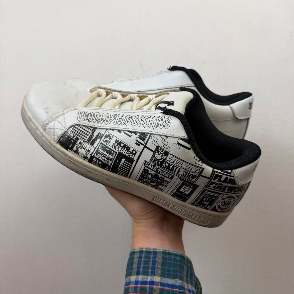 Vintage Y2K World Industries Skateboard Shoes Chunky Sole Grunge Emo Skater Sz 8